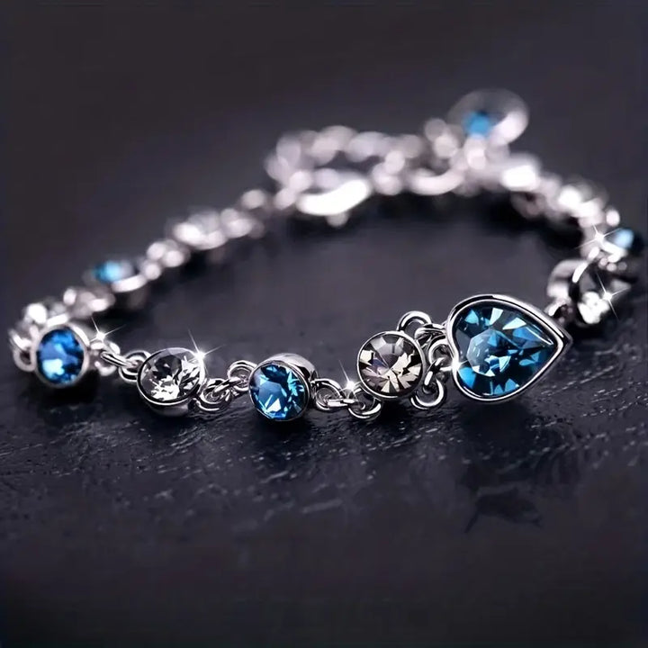 Heledd Heart Glow Armband | Vitt Guld