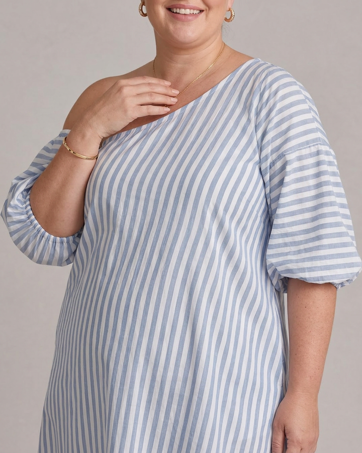 Seraphina | Randig Off Shoulder Puffärmad Midiklänning