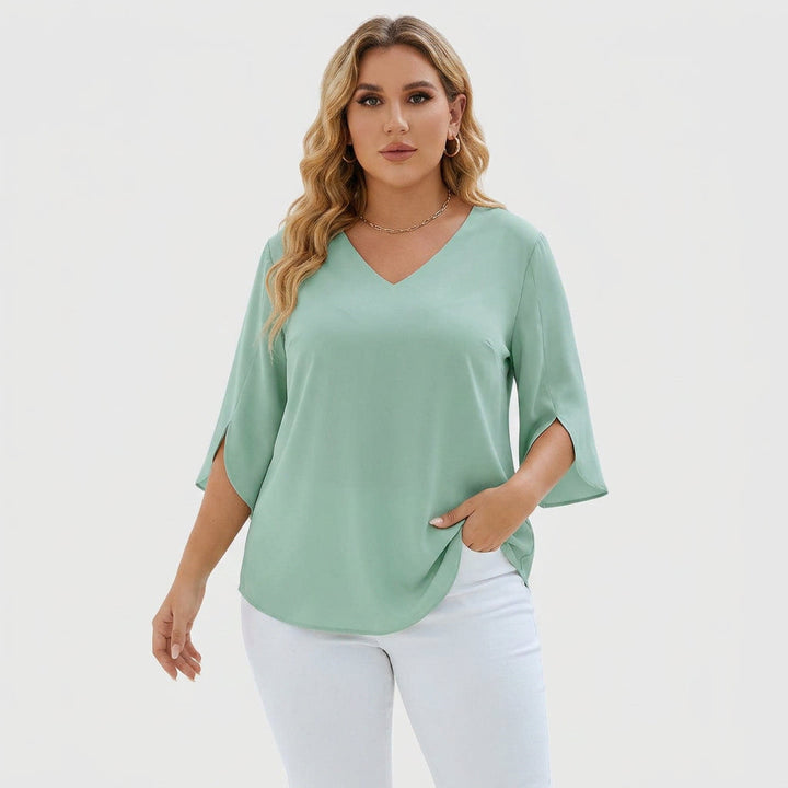 Solene | Sofistikerad V-ringad Blus