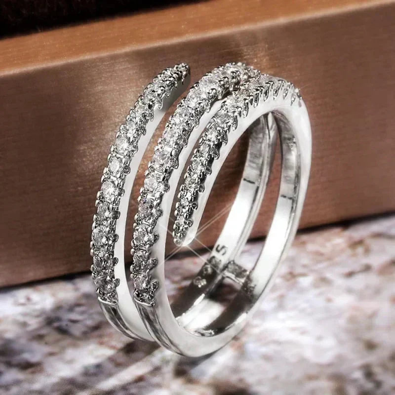 Cosima Sassetti Ring | Vitt Guld