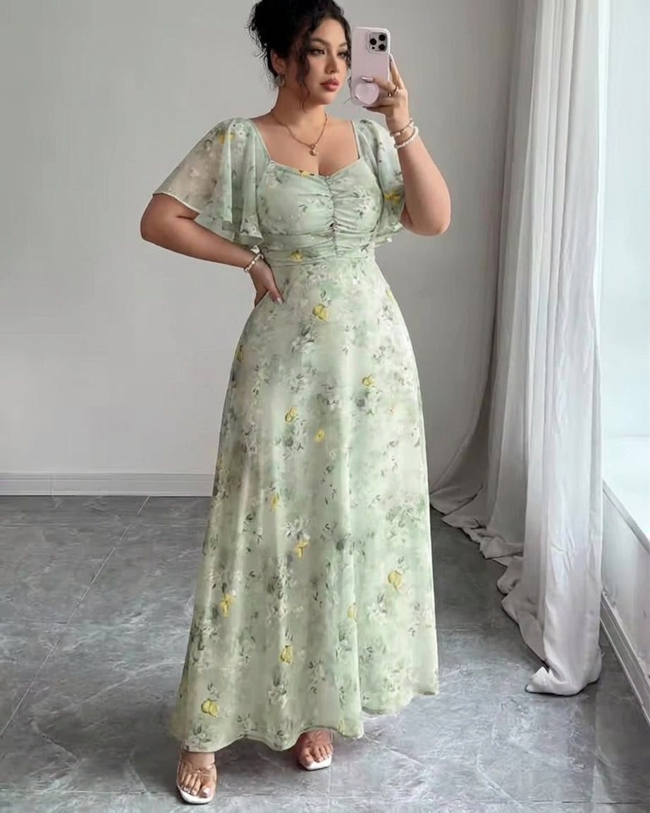Naomi – Elegant Slim Klänning med Volangärmar