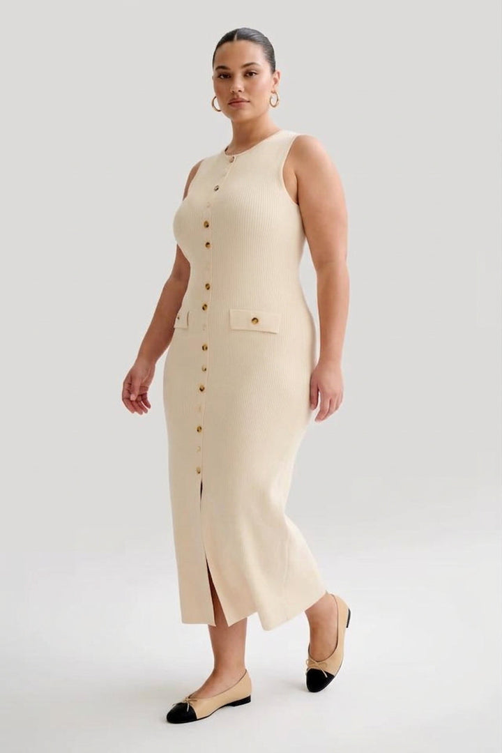 Quinn – Elegant ärmlös knappradad bodycon stickad maxiklänning
