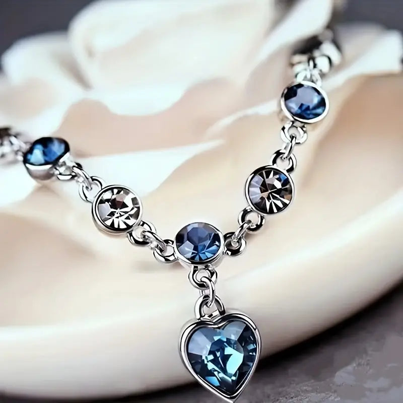Heledd Heart Glow Armband | Vitt Guld